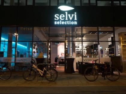 Photo: Selvi Selection